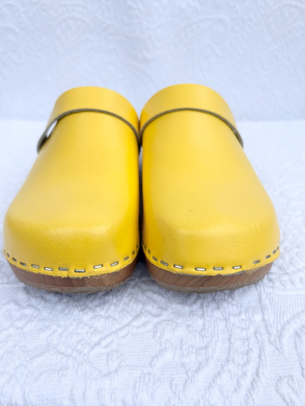 BJORK Swedish Comfort Maja Leather & Wood Heel Open Back Clog | Mustard | EU 39 - Picture 4 of 11